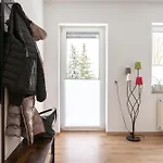 Anger17-2, Zentrales 2-zimmer-apartment In Lägenhet